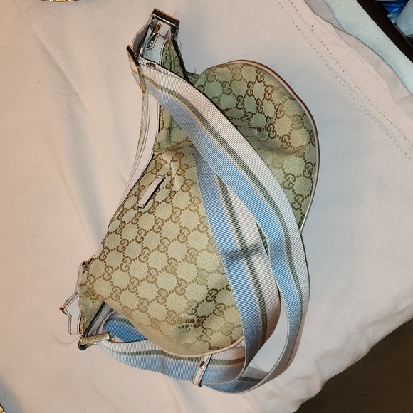 Gucci Monogram Bag - Picture 12 of 16